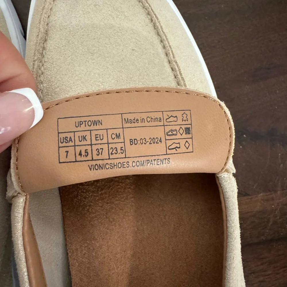 Vionic Women's Beige Slip-On Loafers with White Sole - Picture 10 of 10